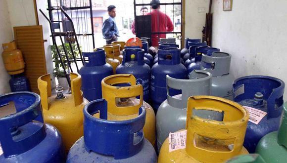 A partir del viernes 27 de mayo, el precio de venta al público del balón de gas doméstico de 10 kilos baja S/ 1.30, dijo Opecu. (Foto: GEC)