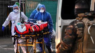 Francia confirma la muerte de 292 personas en un día por coronavirus y alcanza los 2.606 fallecidos