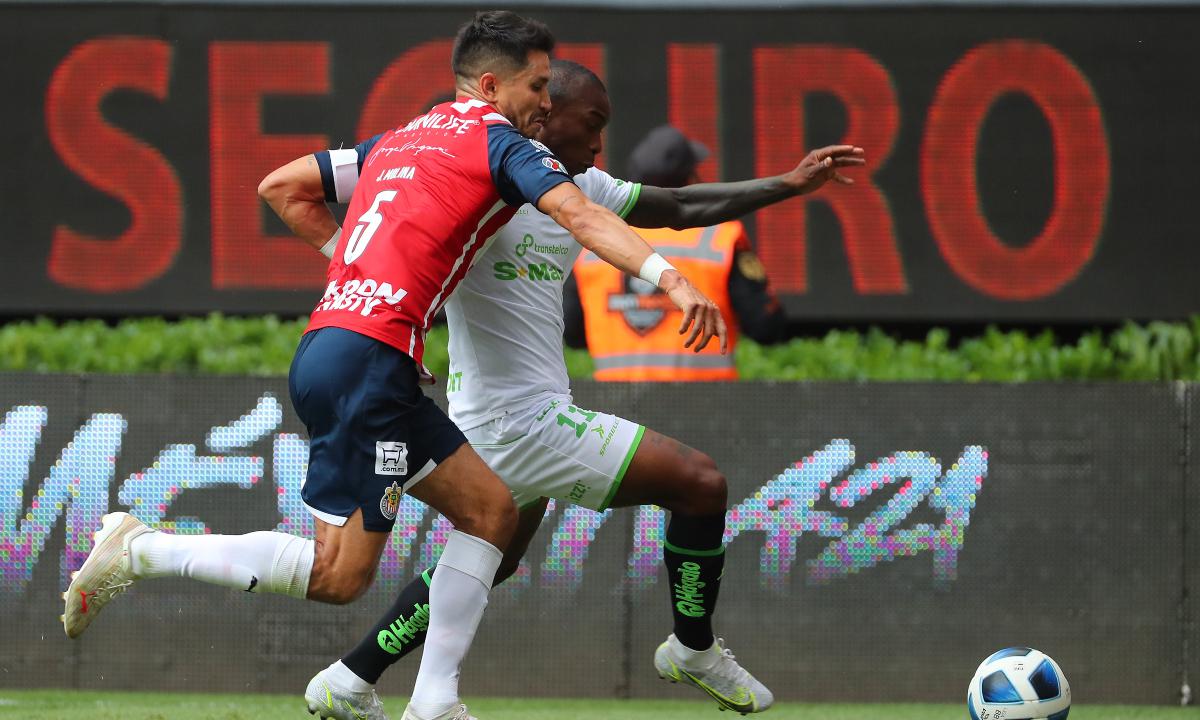 Chivas chocó ante Juárez en la jornada 3 del Apertura 2021 de la Liga MX | Foto: @chivas