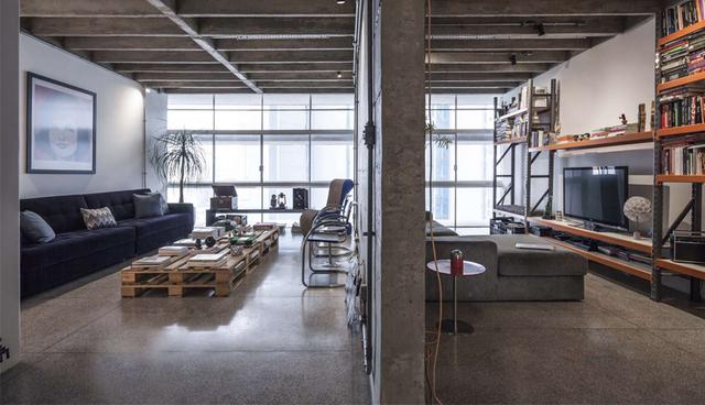 Este departamento tiene 137 m2 y se ubica en el centro de Sao Paulo, Brasil. Los arquitectos del proyecto tuvieron como desafío integrar los espacios y generar fluidez. (Foto: SuperLimão Studio)