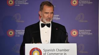 Felipe VI y Carlos III mantienen una reunión privada en Londres