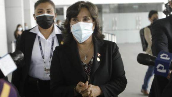 La ministra Dina Boluarte dio detalles sobre el Bono Yanapay Perú que comenzará a entregarse desde el lunes 13 de septiembre. (Foto: Joel Alonzo/@photo.gec)