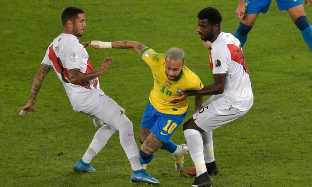 Perú vs. Brasil | Foto: AFP