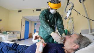 El reto de los médicos cubanos que combaten el coronavirus en Italia | FOTOS