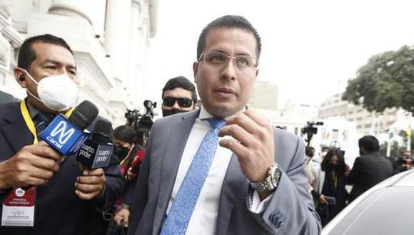 El abogado del presidente Pedro Castillo señaló que antes de pedir prisión preventiva se deben imputar cargos. “No se puede subvertir el orden preestablecido”, dijo. (Foto: El Comercio)