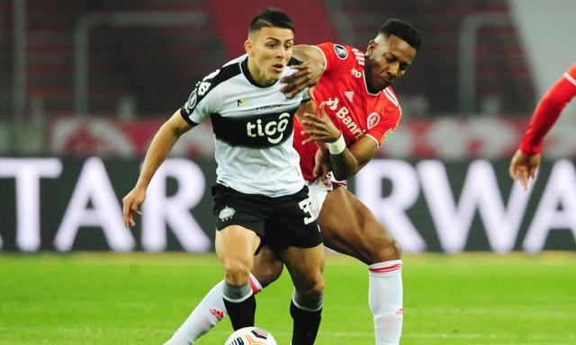 Internacional vs. Olimpia: las imágenes del partido en Porto Alegre | Foto: REUTERS