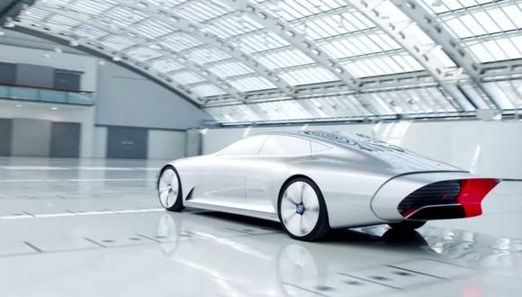 YouTube: Mira cómo se transforma el Mercedes-Benz Concept IAA