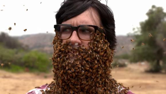 Youtuber “utilizó” barba compuesta por 10 mil abejas [VIDEO]