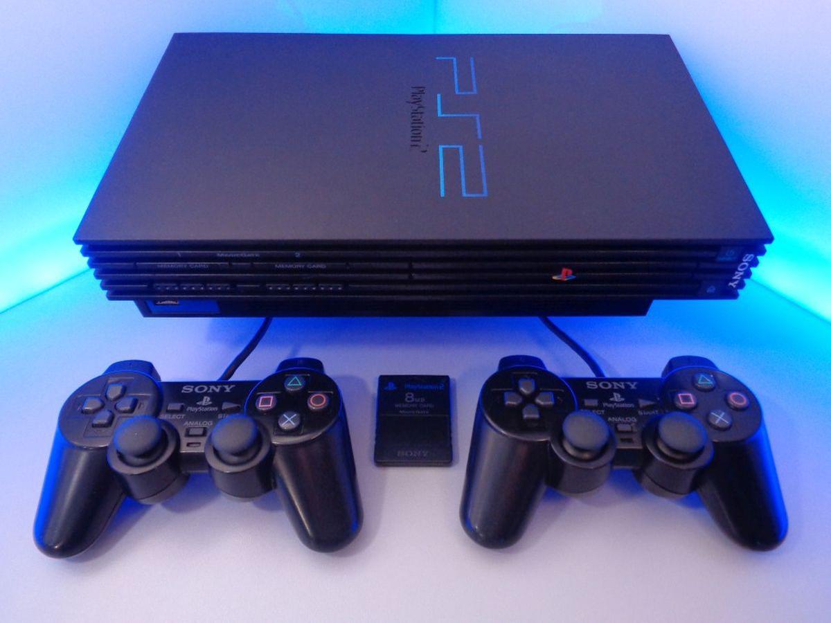 PlayStation 2 cumple 21 años y se mantiene como la consola más vendida