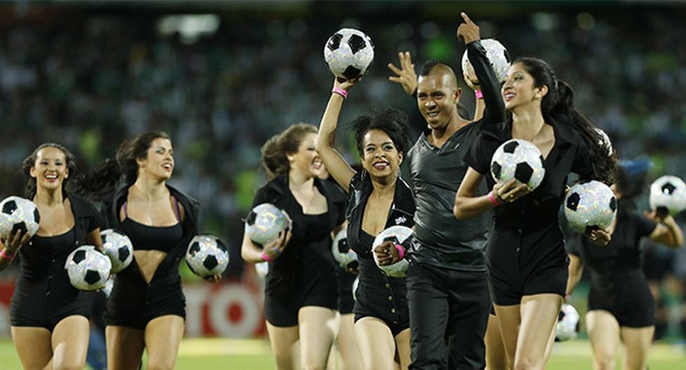 Al mejor estilo europeo, hubo una llamativa actuación en la final de la Copa Libertadores. (Foto: EFE | Video: FOX Sports)