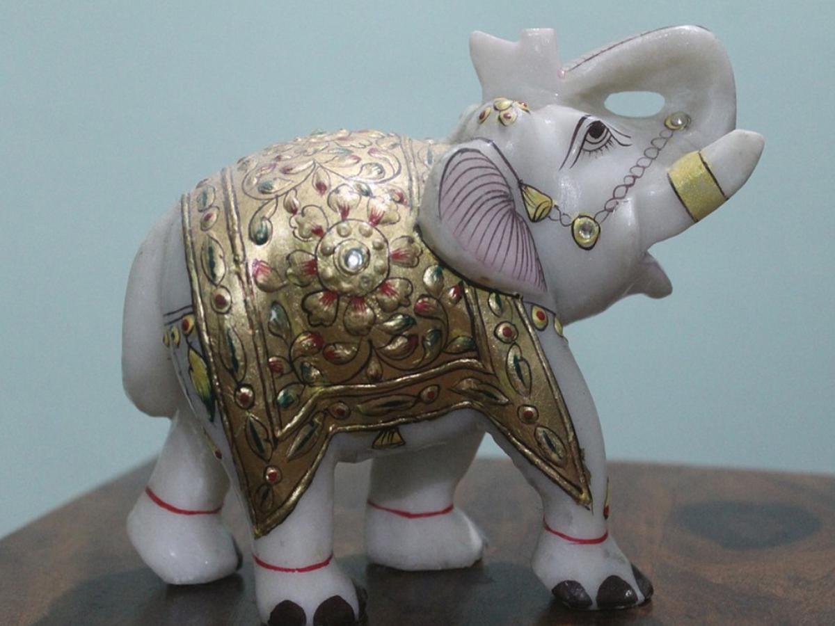 Cómo se debe colocar un elefante de porcelana, según el Feng Shui? - Gente  - Cultura 