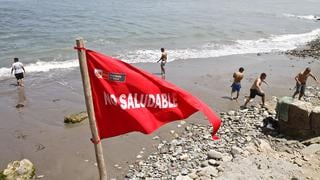 Barranco: bañistas ingresaron a playa pese a contaminación