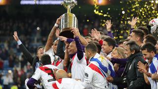 YouTube: así colocaron la placa de River Plate campeón 2018 a la Copa Libertadores | VIDEO
