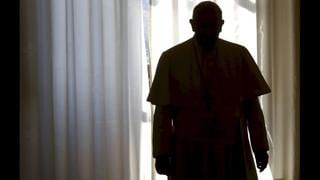 Autor de libro con documentos filtrados: "El Papa está solo"