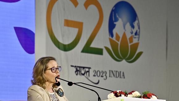 La primer ministro de España y ministra de Economía, Nadia Calvino, aborda una conferencia de prensa durante la reunión de Ministros de Finanzas del G20 en Bangalore, India, 25 de febrero de 2023. (Foto de EFE/EPA/JAGADEESH NV)