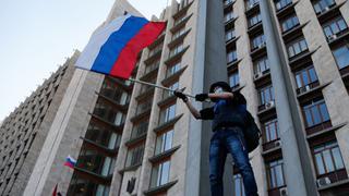 Ucrania: Prorrusos ocupan edificio administrativo de Donetsk