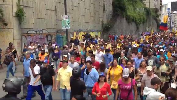 Venezuela: Nueva protesta para revocar a Maduro [VIDEOS]