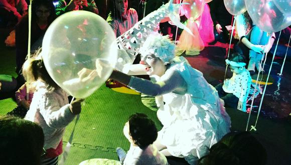 “Flotante”, experiencia teatral para bebés marca su regreso a Lima con una nueva temporada. (Foto: Instagram)
