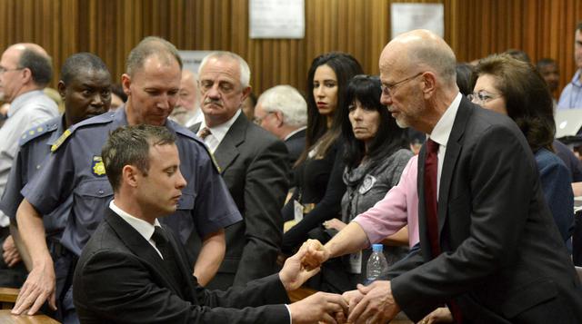 Así recibió Oscar Pistorius su condena de cinco años de cárcel - 2