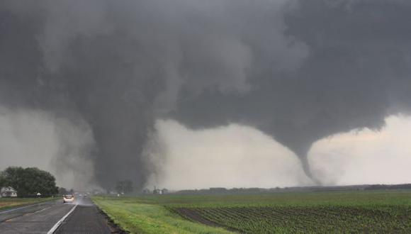 EE.UU: Dos tornados arrasan con tres pueblos de Nebraska
