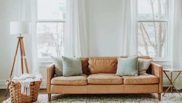 En la siguiente nota conocerás cómo se deben poner los cojines en el sofá. | Imagen referencial: Pexels