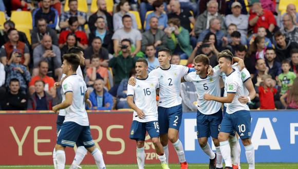 Argentina venció a Portugal, en la segunda fecha del grupo F, y avanzó a los octavos de final del Mundial Sub 20. (Foto: AP)