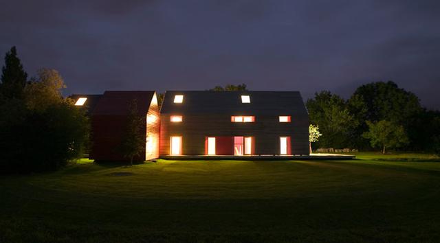 Esta casa de vidrio esconde una sorpresa: su techo deslizante - 2