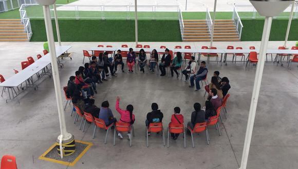 Este domingo 23 de setiembre se realizará un examen para que escolares venezolanos puedan postular a becas para estudiar desde el 2019 en una red de colegios privados del país. (Foto: Perú Champs)