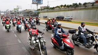 Caravana motera en Lima busca romper récord Guinness