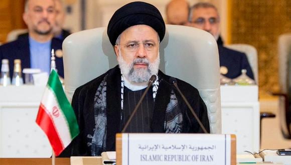 El presidente de Irán, Ebrahim Raisi, asiste a una reunión de emergencia de la Liga Árabe y la Organización de Cooperación Islámica (OCI) en Riad. (AFP).