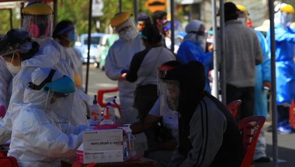La región Arequipa tiene una población de 1′503.547habitantes, desde el inicio de la pandemia hasta la fecha se han tamizado a 738.280 personas, de ellas 121.889 dieron positivo al coronavirus.