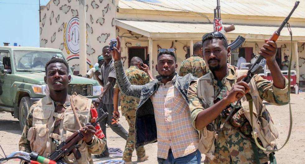Miembros del ejército sudanés, leales a Abdel Fatah al Burhan.