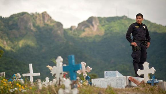 Morir por un gol y otras historias de asesinatos en El Salvador
