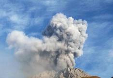Explosión en volcán Ubinas lanza ceniza a 1.700 metros de altura