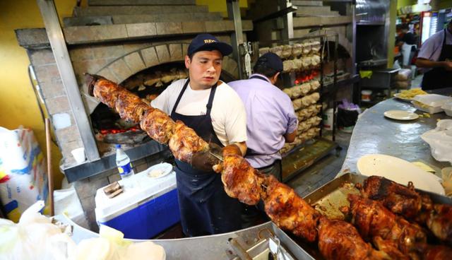 Así celebró el Día del Pollo a la Brasa en Lima. (Francisco Neyra/GEC)