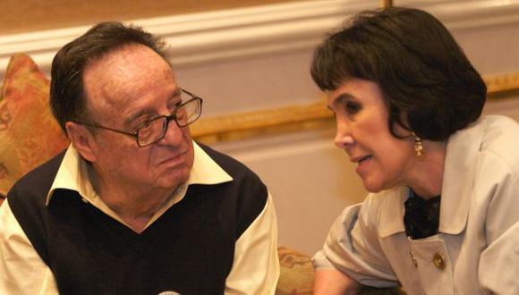 Florinda organiza misa por aniversario de muerte de Chespirito
