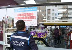 Municipalidad de San Miguel clausuró tiendas de comida rápida y otros locales en centro comercial