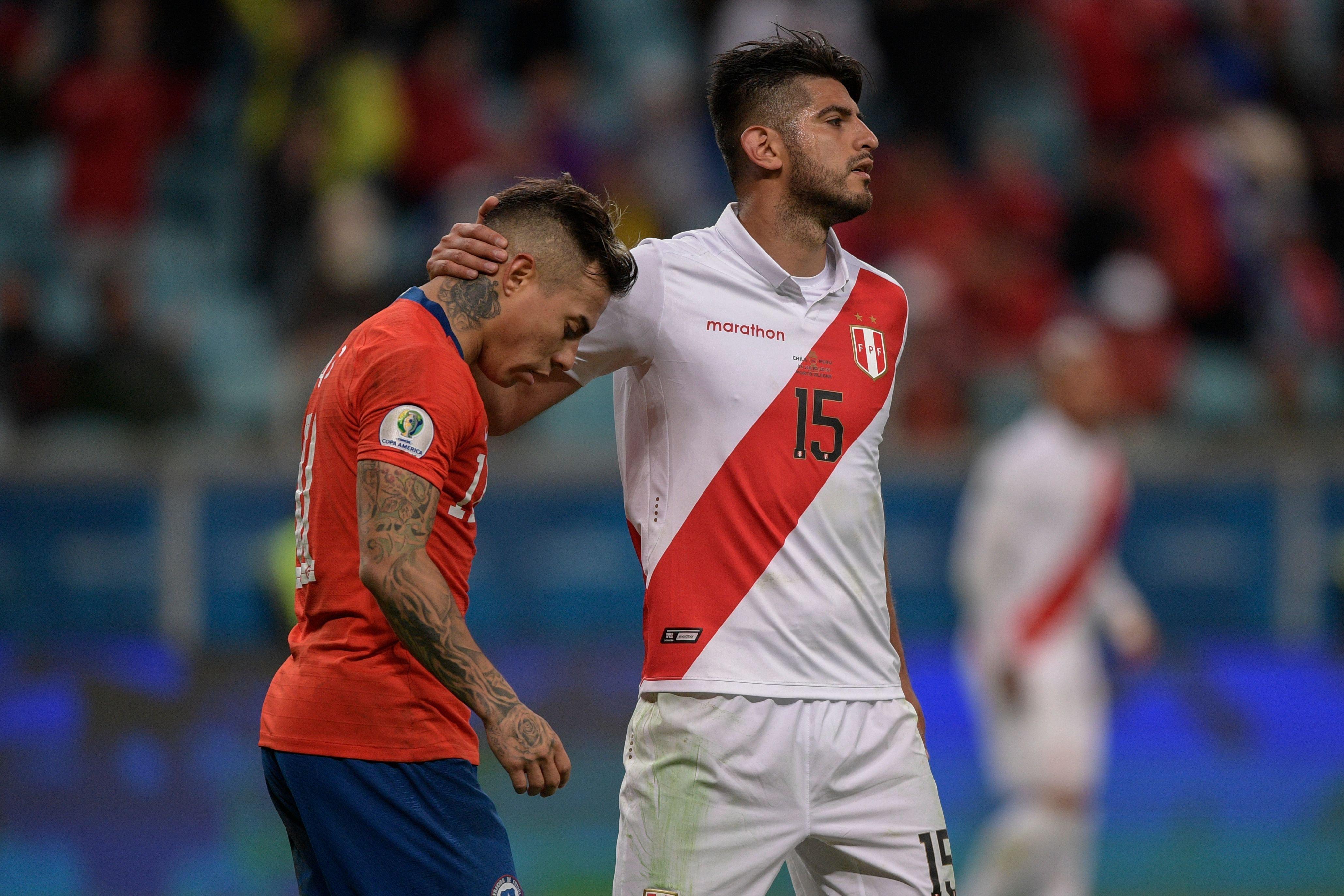 Carlos Zambrano disputó los partidos de la selección peruana en la Copa América Brasil 2019. (Foto: AFP)