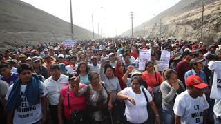 Sedapal: vecinos de Huarochirí marchan en la Av. Ramiro Prialé para exigir obras