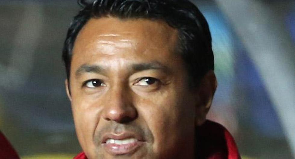 Nolberto Solano, asistente técnico de la Selección Peruana, dio su opinión de los casos de Jefferson Farfán y Pedro Gallese de cara al partido ante Venezuela. (Foto: Getty Images)