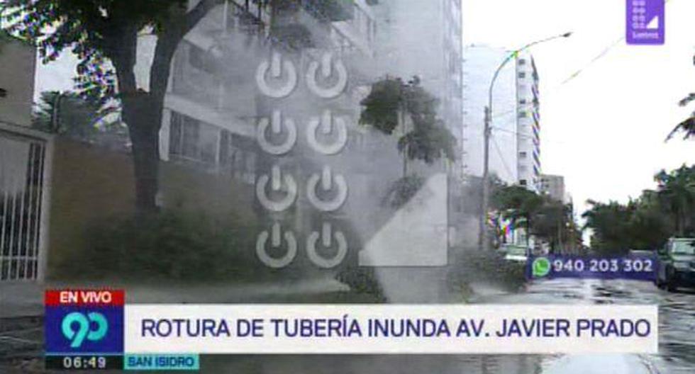 Fuga de tubería de agua potable afecta a vecinos de la calle Los Eucaliptos. (Captura: Latina)