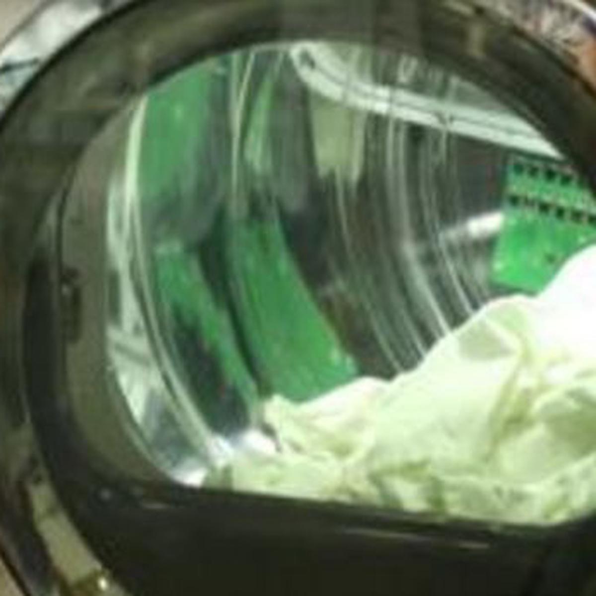 La secadora ultrasónica que usa ondas sonoras en lugar de calor para secar  la ropa (y gasta un 70% menos de energía) - BBC News Mundo