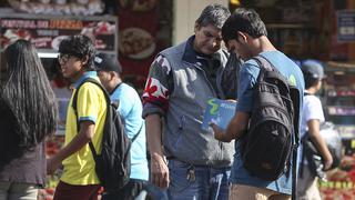 Venta de chips celulares en las calles de Lima [FOTOS]