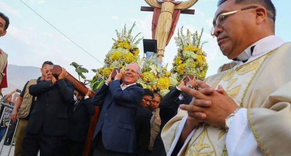 PPK cargó anda religiosa y pidió por un Perú nuevo. (Foto: Andina)