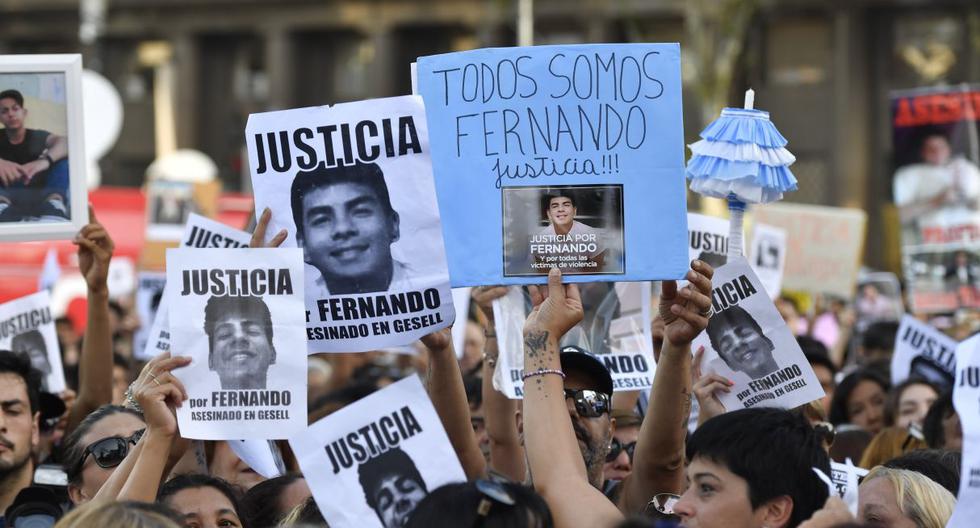 Los protestantes llenaron la Plaza del Congreso de Buenos Aires para pedir justicia para la víctima. (EFE)