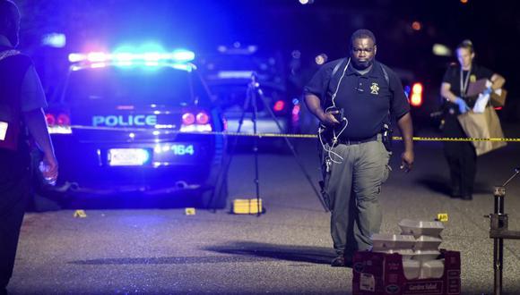 Las autoridades no han descrito las armas involucradas en el incidente, pero al parecer Hopkins poseía varios fusiles. | Foto: AP