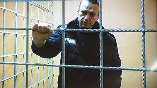 Navalni “no se arrepiente” de nada, un año después de su arresto al volver a Rusia