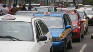 El gran panorama de los taxis en Lima, por Angus Laurie