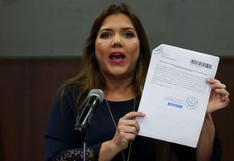 Vicepresidenta de Ecuador renuncia a su cargo tras denuncia por corrupción