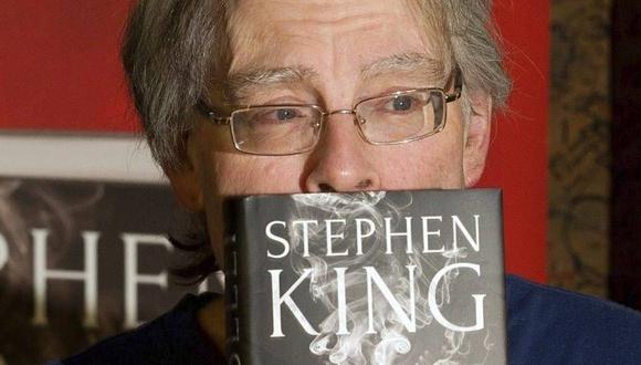 Halloween: ¿qué recomienda Stephen King para una ‘noche de brujas’ llena de terror? | El famoso escritor usó sus redes sociales para compartir recomendaciones para pasar una terrorífica noche de brujas. (Foto: Tobias Hase / EFE)